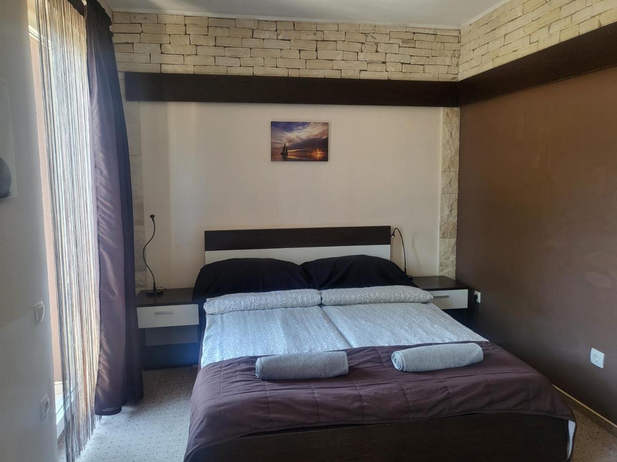 Villa Garden Vir Εξωτερικό φωτογραφία