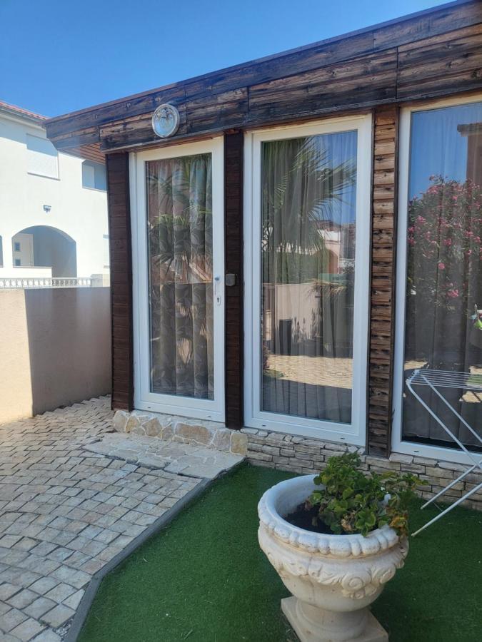 Villa Garden Vir Εξωτερικό φωτογραφία