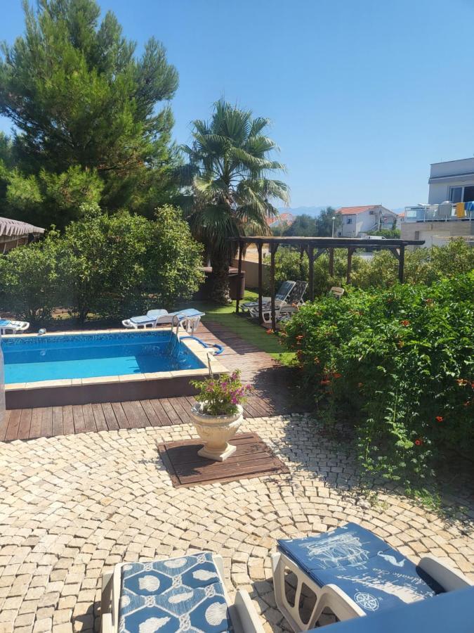 Villa Garden Vir Εξωτερικό φωτογραφία