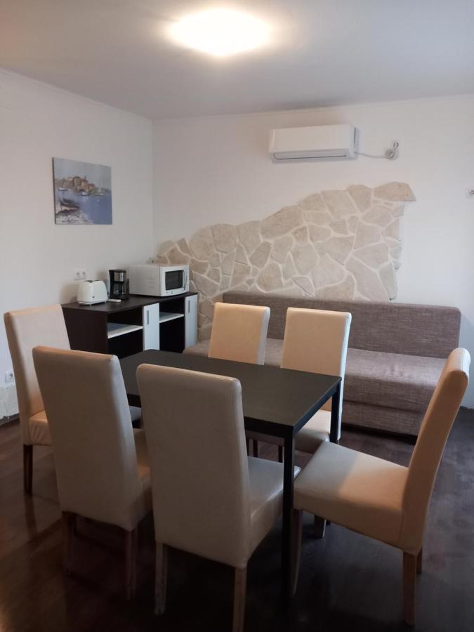 Villa Garden Vir Εξωτερικό φωτογραφία